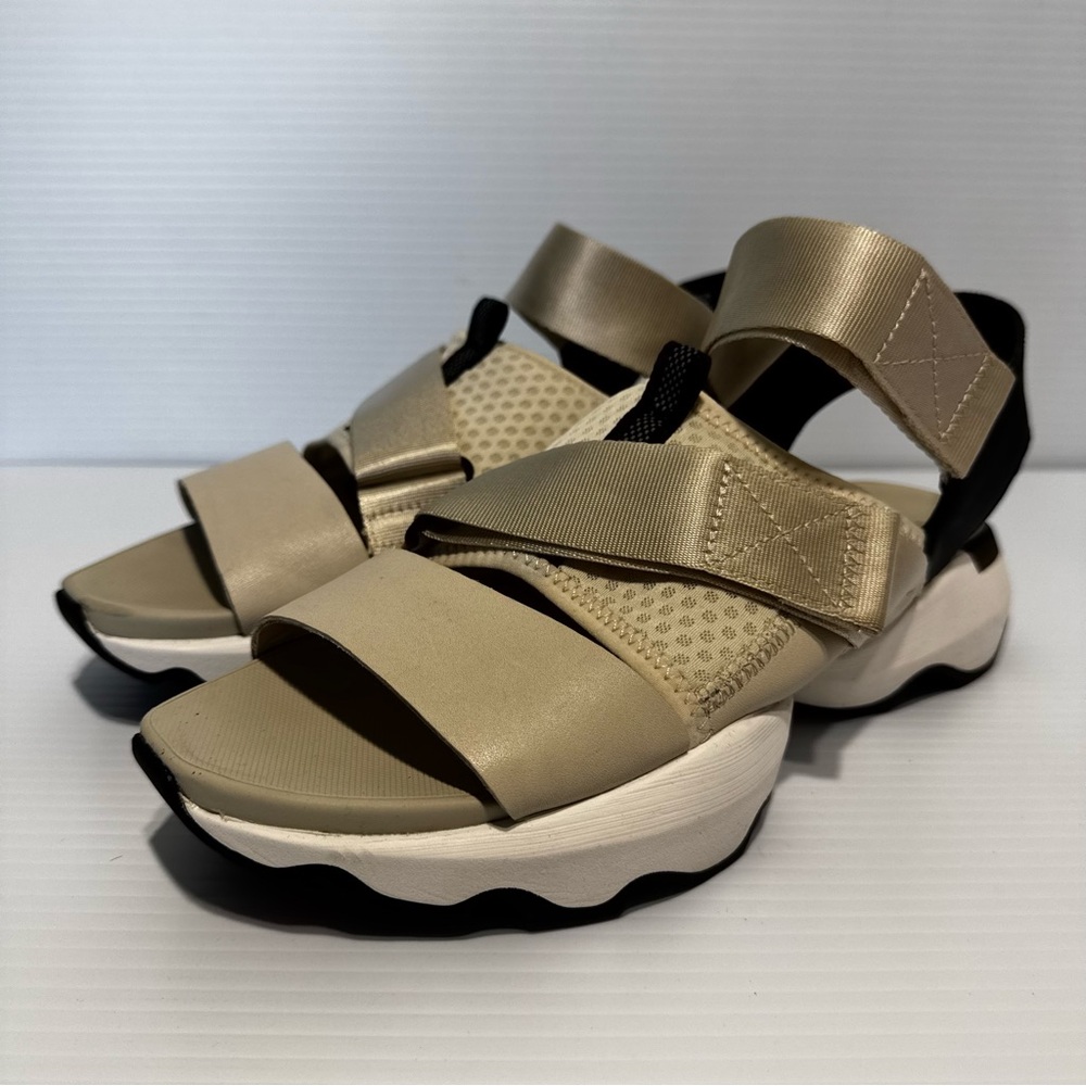 Sorel Kinetic Fawn Beige Strappy Platform Sandals Size 10 - Picture 2 of 14